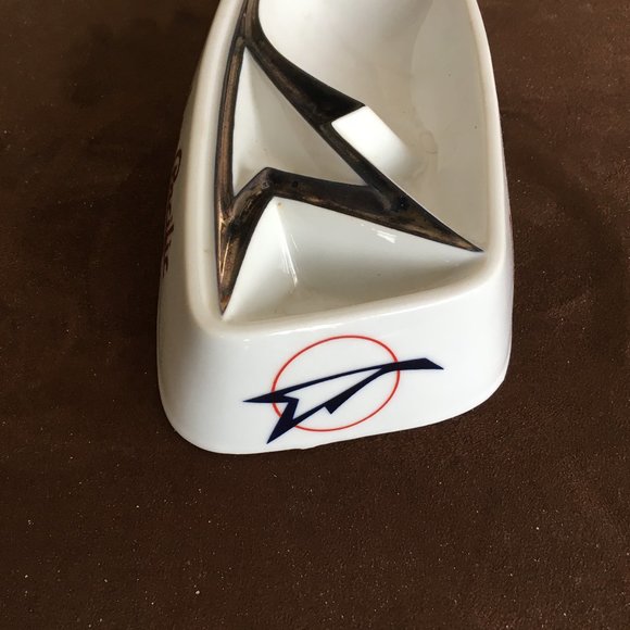 Canadian Pacific Ashtray - Picture 2 of 6